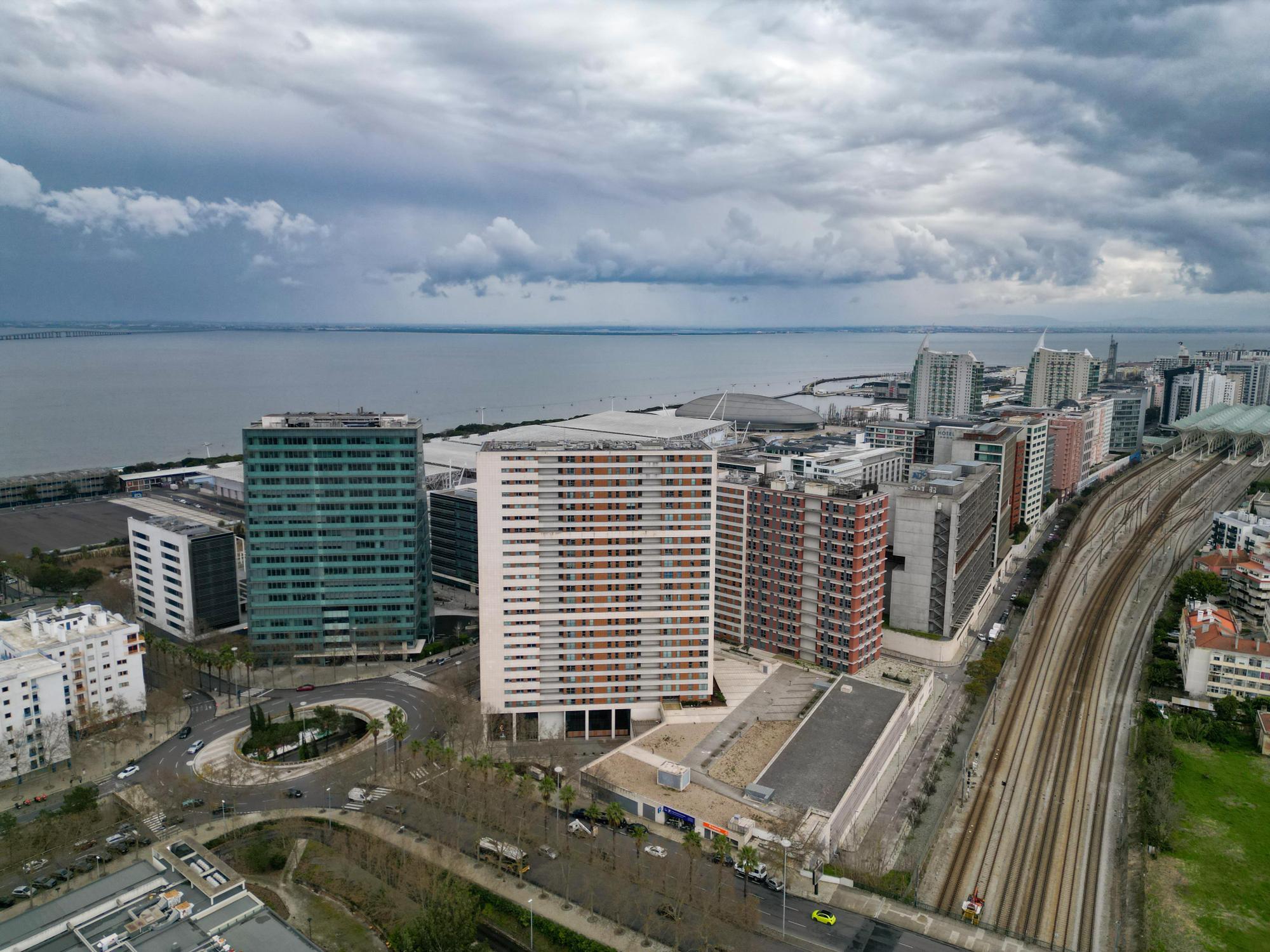 Apartamento T3 para Venda - Edifício Panoramic - Parque das Nações, Expo Norte - Image 35