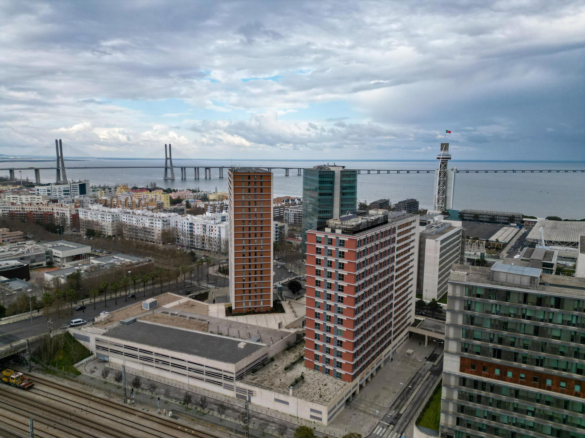 Apartamento T3 para Venda - Edifício Panoramic - Parque das Nações, Expo Norte - Image 33